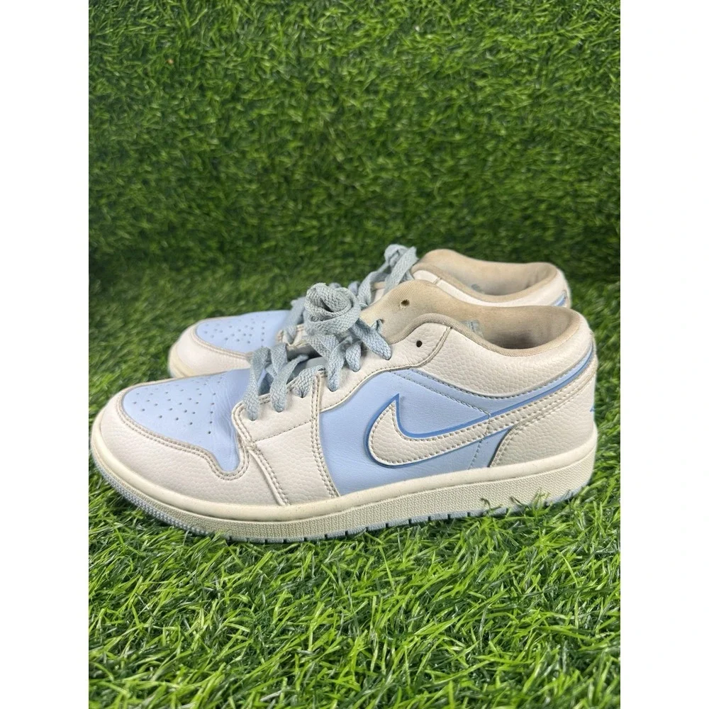 Jordan Air Jordan 1 Low SE Reverse Ice Blue Women's  Sz 9